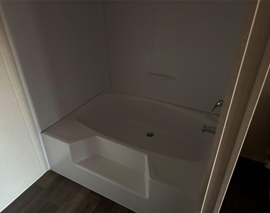 822 E Fannin Street - Photo Thumbnail 5