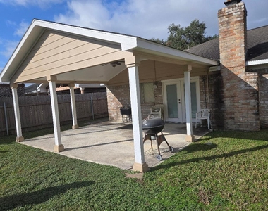 7911 Southmeadow Drive - Photo Thumbnail 1