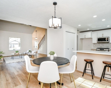 21 Edgewood Forest Ct - Photo Thumbnail 13