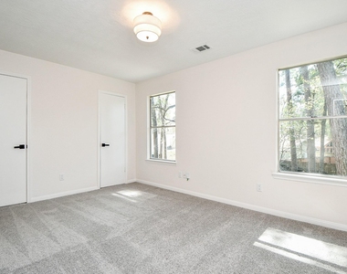 21 Edgewood Forest Ct - Photo Thumbnail 22