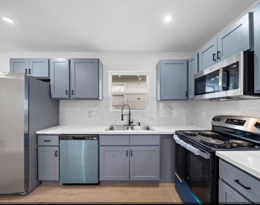 3521 Mcilhenny Street - Photo Thumbnail 2