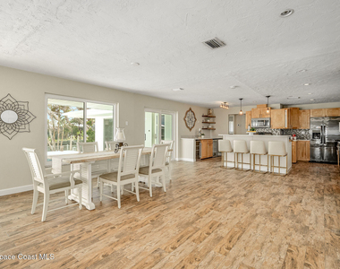 458 Sandpiper Drive - Photo Thumbnail 20
