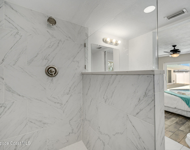 458 Sandpiper Drive - Photo Thumbnail 33