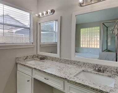 6823 Heather Hollow Drive - Photo Thumbnail 8