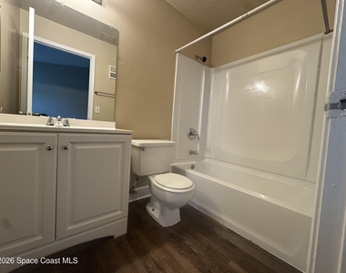 7667 N Wickham Road - Photo Thumbnail 12