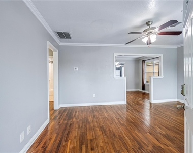 4019 Billingsley Street - Photo Thumbnail 2
