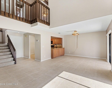 2653 Elliot Way - Photo Thumbnail 9