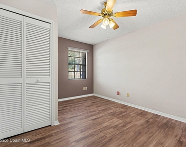 2653 Elliot Way - Photo Thumbnail 13