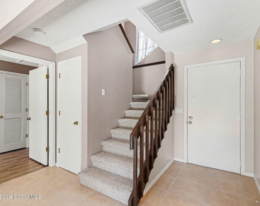 2653 Elliot Way - Photo Thumbnail 10