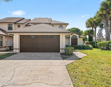 2653 Elliot Way - Photo Thumbnail 2