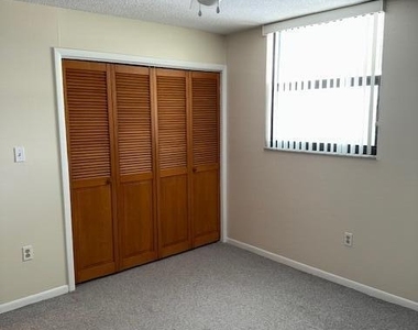 2101 S Atlantic Avenue - Photo Thumbnail 15