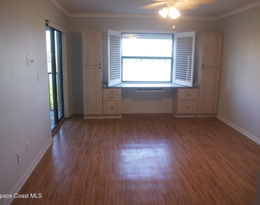 3165 N Atlantic Avenue - Photo Thumbnail 8