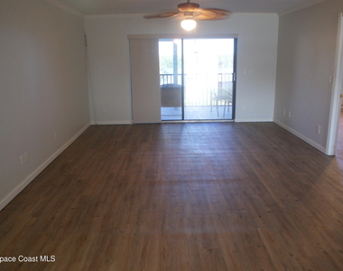 3165 N Atlantic Avenue - Photo Thumbnail 5