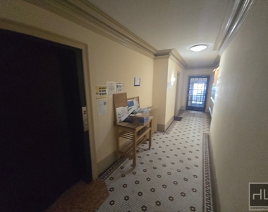 West 79 Street - Photo Thumbnail 8