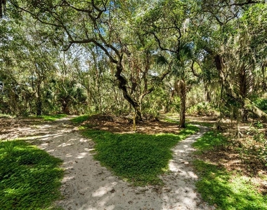 2911 Woodpine Court - Photo Thumbnail 58