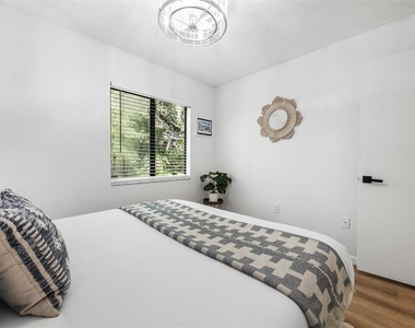2911 Woodpine Court - Photo Thumbnail 39