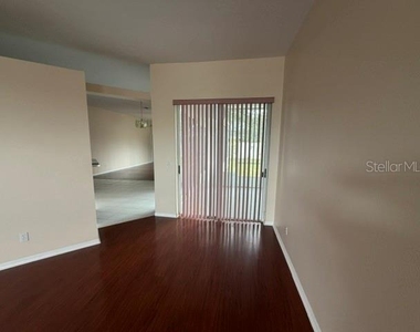 6213 Ashfield Place - Photo Thumbnail 10