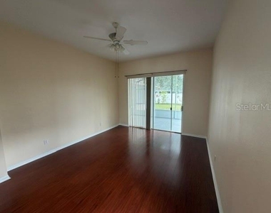 6213 Ashfield Place - Photo Thumbnail 5