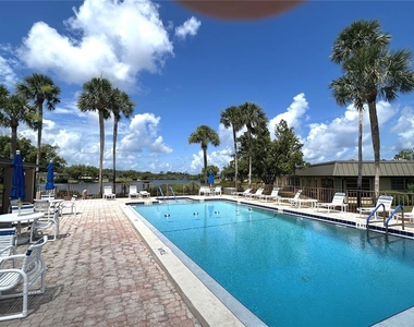 4211 Stratford Drive - Photo Thumbnail 25