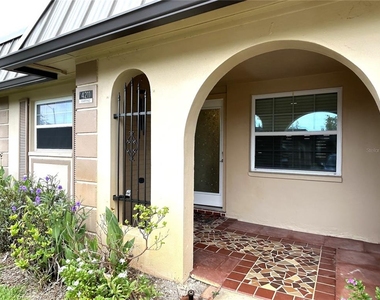 4211 Stratford Drive - Photo Thumbnail 18