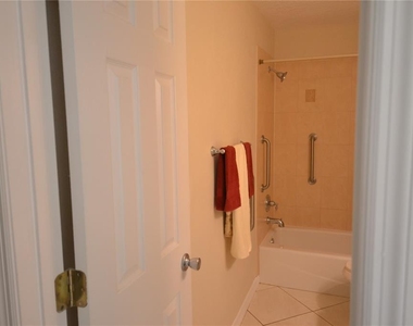 605 Lennox Road W - Photo Thumbnail 16