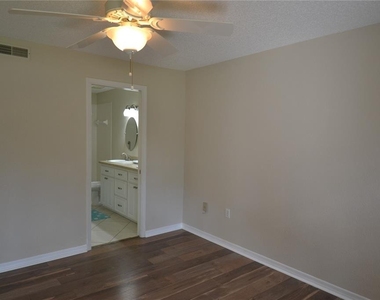 605 Lennox Road W - Photo Thumbnail 12