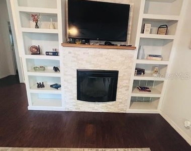 7071 Spanish Moss Lane - Photo Thumbnail 6