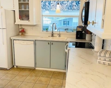 7071 Spanish Moss Lane - Photo Thumbnail 2