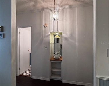 7071 Spanish Moss Lane - Photo Thumbnail 10