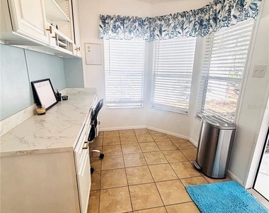 7071 Spanish Moss Lane - Photo Thumbnail 5