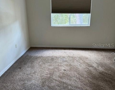 6740 Moonglow Drive - Photo Thumbnail 17