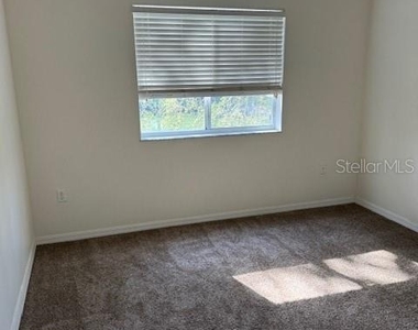 6740 Moonglow Drive - Photo Thumbnail 12