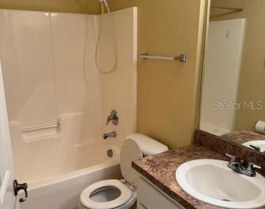 6740 Moonglow Drive - Photo Thumbnail 14
