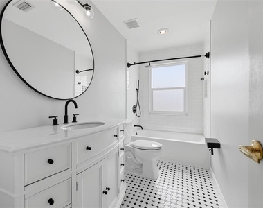 929 Symphony Isles Boulevard - Photo Thumbnail 56