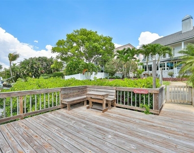 929 Symphony Isles Boulevard - Photo Thumbnail 48