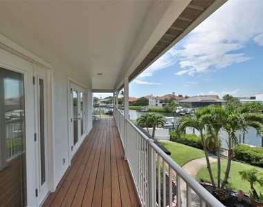 929 Symphony Isles Boulevard - Photo Thumbnail 40