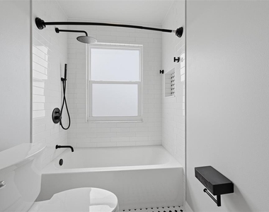 929 Symphony Isles Boulevard - Photo Thumbnail 57
