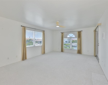 929 Symphony Isles Boulevard - Photo Thumbnail 34