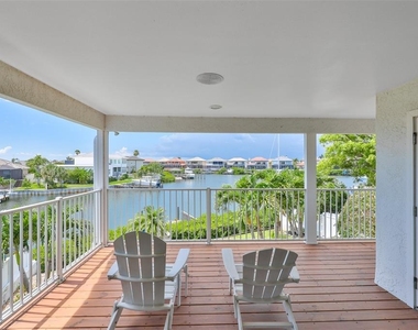 929 Symphony Isles Boulevard - Photo Thumbnail 41
