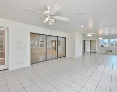 929 Symphony Isles Boulevard - Photo Thumbnail 25