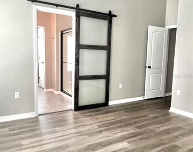 8427 Blue Rock Drive - Photo Thumbnail 29