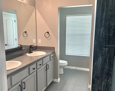 8427 Blue Rock Drive - Photo Thumbnail 31
