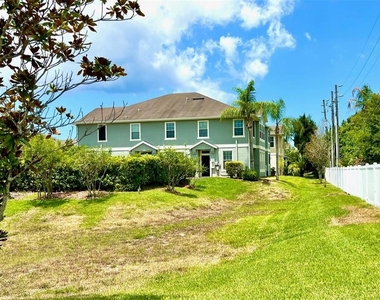 8427 Blue Rock Drive - Photo Thumbnail 43