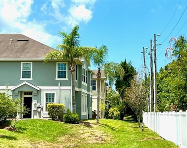 8427 Blue Rock Drive - Photo Thumbnail 44