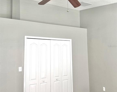 8427 Blue Rock Drive - Photo Thumbnail 35