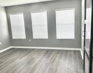 8427 Blue Rock Drive - Photo Thumbnail 25