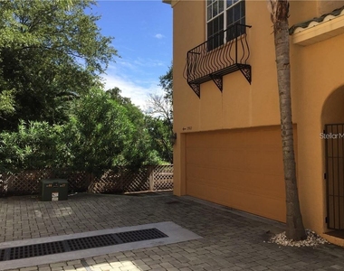 2902 Hansen Manor Lane - Photo Thumbnail 5
