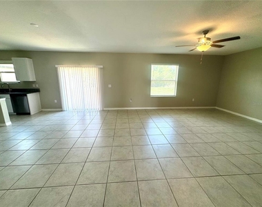 5415 Amaryllis Garden Street - Photo Thumbnail 16