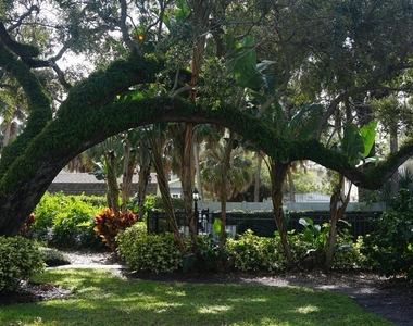 315 S Edison Avenue - Photo Thumbnail 52