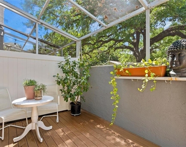 315 S Edison Avenue - Photo Thumbnail 16